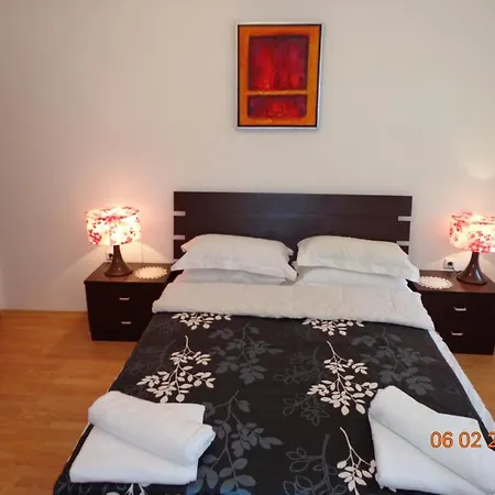 Apart Hills * Каварна