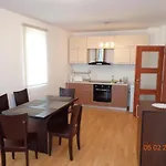 Apart Hills Aparthotel Kavarna