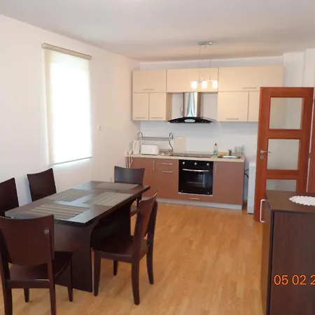 Apart Hills Apartmanhotel Kavarna
