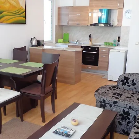 Apart Hills Apart-hotel