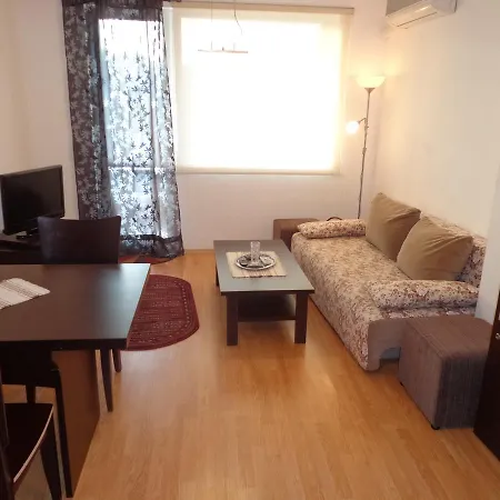 Apart Hills * Kavarna