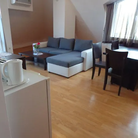 Apart-hotel Apart Hills *