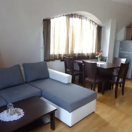 Apart Hills Apartahotel