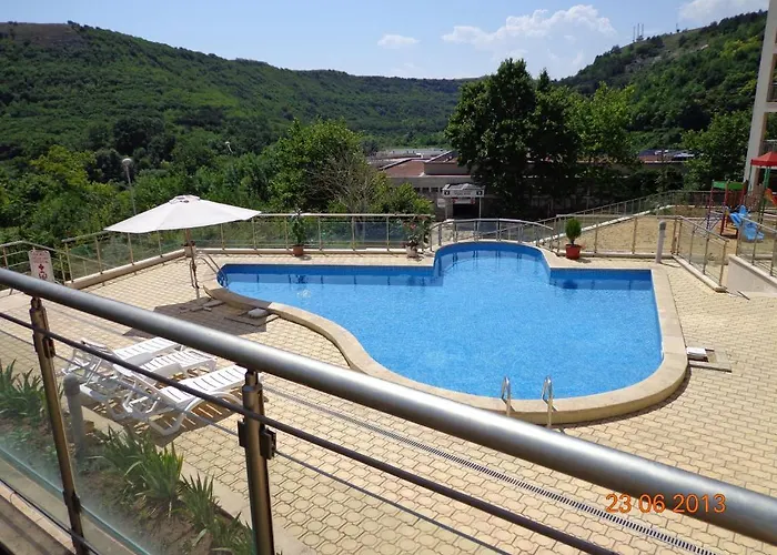 Апартхотел Apart Hills