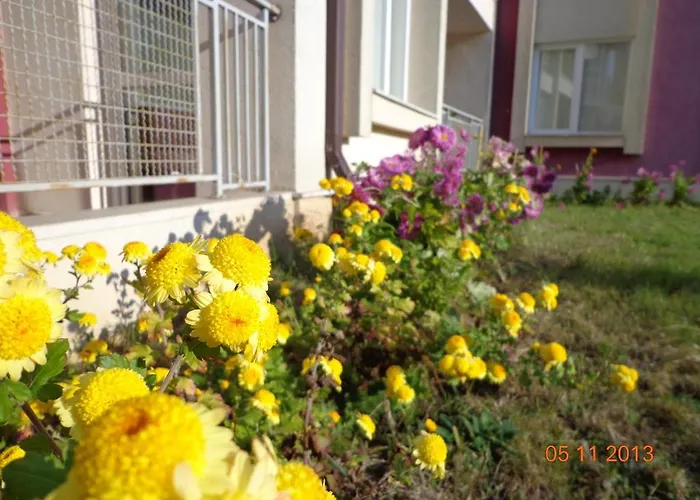 Apart Hills Каварна