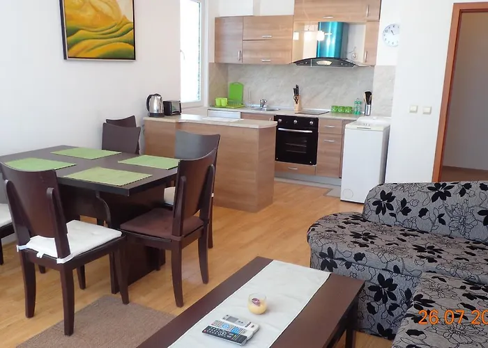 Apart Hills Апартхотел