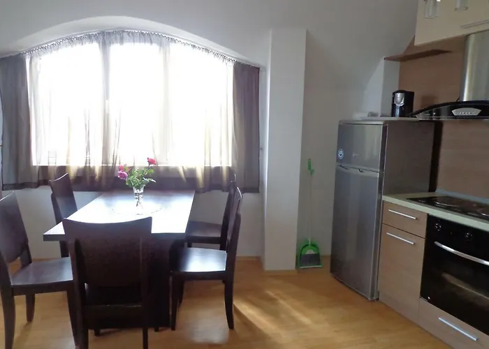 Apart Hills Апартхотел Каварна