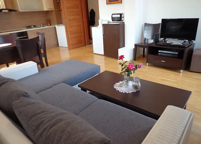 Apart Hills * Каварна